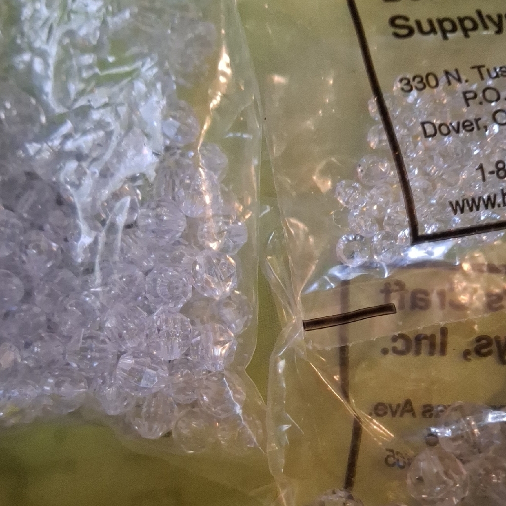 Clear Acrylic Faceted Beads - Sparkling Transparent Beads Different Sizes